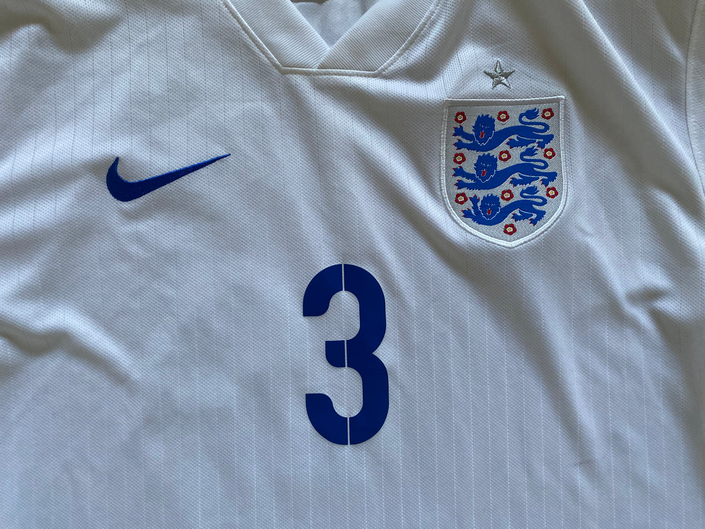 England VM 2014 Hemmatröja Baines #3 L